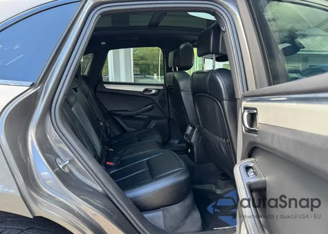 2015 Porsche Macan S z USA, uszkodzony, nr VIN WP1AB2A55FLB51524